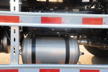 �����½� ����X7 320���� 4X2 ��س�ͼƬ