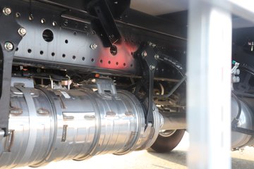 �����½� ����X7 320���� 4X2 ��س�ͼƬ