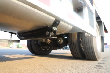 �����½� ����X7 320���� 4X2 ��س�ͼƬ