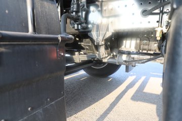 �����½� ����X7 320���� 4X2 ��س�ͼƬ