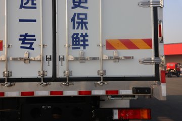 �����½� ����X7 320���� 4X2 ��س�ͼƬ