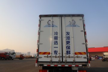 �����½� ����X7 320���� 4X2 ��س�ͼƬ