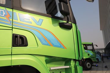 ��������X5000E 8X4 8�״��綯��ж�� ����ʱ��600.92kWhͼƬ