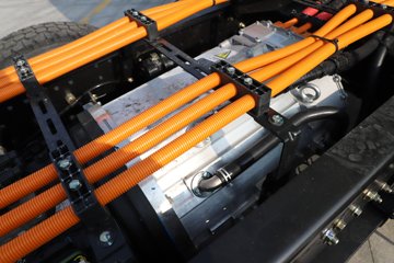 ��������X5000E 8X4 8�״��綯��ж�� ����ʱ��600.92kWhͼƬ