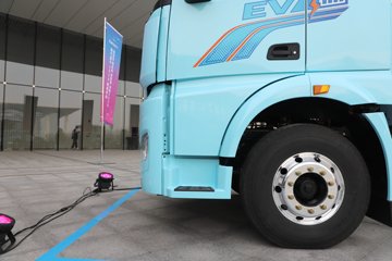 ��������M5000E �������� 6X4 ƽ�� ���綯ǣ���� 400kWhͼƬ