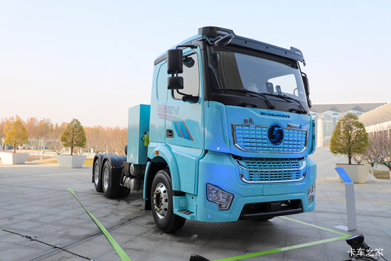 ��������M5000E �������� 6X4 ƽ�� ���綯ǣ���� 400kWh