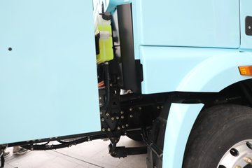 ��������M5000E �������� 6X4 ƽ�� ���綯ǣ���� 400kWhͼƬ