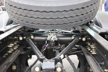 ��������M5000E �������� 6X4 ƽ�� ���綯ǣ���� 400kWhͼƬ