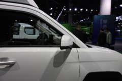 解放悦图 豪华版 4X2 3.3米单排纯电动冷藏车 中汽新能43.2kWh 解放悦图 豪华版 4X2 3.3米单排纯电动冷藏车 中汽新能43.2kWh