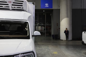 �����ͼ ������ 4X2 3.3�׵��Ŵ��綯��س� ��������43.2kWhͼƬ