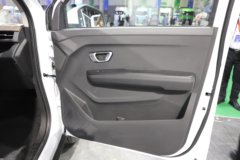 解放悦图 豪华版 4X2 3.3米单排纯电动冷藏车 中汽新能43.2kWh 解放悦图 豪华版 4X2 3.3米单排纯电动冷藏车 中汽新能43.2kWh