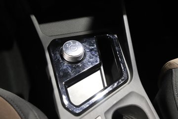 �����ͼ ������ 4X2 3.3�׵��Ŵ��綯��س� ��������43.2kWhͼƬ