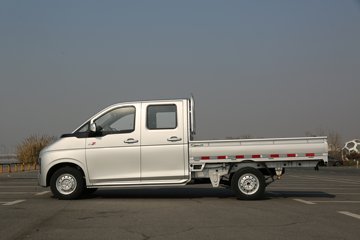 ����;��T7 2025�� 1.6L���� 122���� 5�� 2.505��˫������΢��ͼƬ