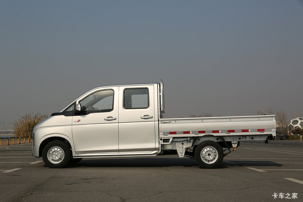 疯狂促销，直降0.28万！广州市途逸T7载货车系列优惠价