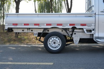 ����;��T7 2025�� 1.6L���� 122���� 5�� 2.505��˫������΢��ͼƬ