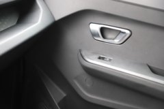 解放悦图 2L汽油 皮卡