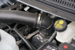 解放悦图 豪华版 2L汽油 5档 3.45米单排厢式微卡