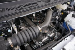 解放悦图 豪华版 2L汽油 5档 3.45米单排厢式微卡