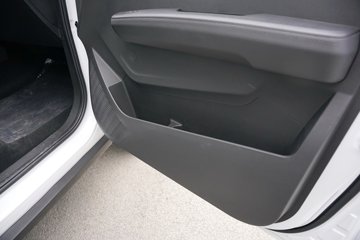 �����ͼ ������ 2L���� 141���� ����5�� 3.45�׵�����ʽ΢��ͼƬ