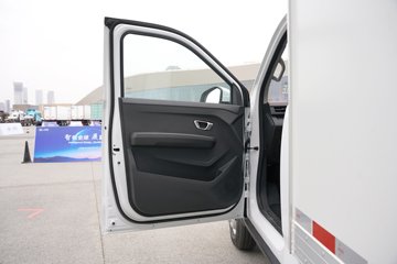 �����ͼ ������ 2L���� 141���� ����5�� 3.45�׵�����ʽ΢��ͼƬ