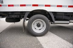 解放悦图 豪华版 2L汽油 5档 3.45米单排厢式微卡