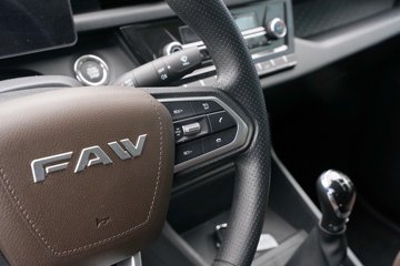 �����ͼ ������ 1.6L���� 122���� ����5�� 2.6��˫�Ų�դʽ΢��(��̥)ͼƬ