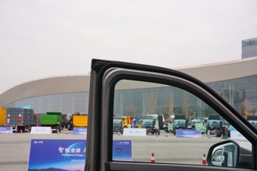 �����ͼ ������ 1.6L���� 122���� ����5�� 2.6��˫�Ų�դʽ΢��(��̥)ͼƬ
