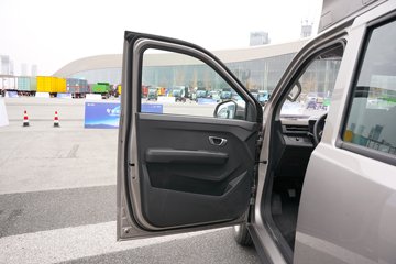 �����ͼ ������ 1.6L���� 122���� ����5�� 2.6��˫�Ų�դʽ΢��(��̥)ͼƬ