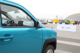 悦图&nbsp;载货车外观                                                图片