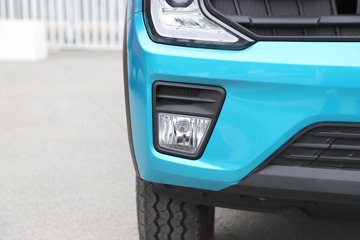 �����ͼ ������ 1.6L CNG 105���� ����5�� 3.3�׵�������΢��(��̥)ͼƬ