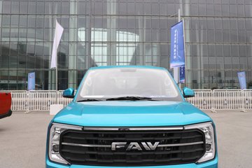 �����ͼ ������ 1.6L CNG 105���� ����5�� 3.3�׵�������΢��(��̥)ͼƬ