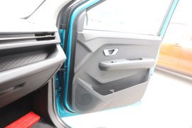 悦图&nbsp;载货车驾驶室                                               图片