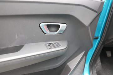 �����ͼ ������ 1.6L CNG 105���� ����5�� 3.3�׵�������΢��(��̥)ͼƬ
