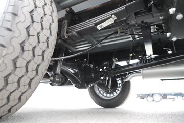 �����ͼ ������ 1.6L CNG 105���� ����5�� 3.3�׵�������΢��(��̥)ͼƬ