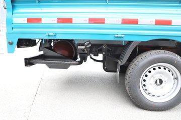�����ͼ ������ 1.6L CNG 105���� ����5�� 3.3�׵�������΢��(��̥)ͼƬ