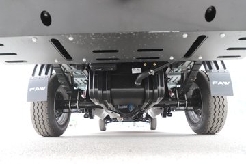 �����ͼ ������ 1.6L CNG 105���� ����5�� 3.3�׵�������΢��(��̥)ͼƬ