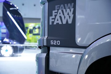 ���J6E 12.5L���� 520���� 4X2 һ�����12�� AMT�Զ��� L2 ǣ����ͼƬ