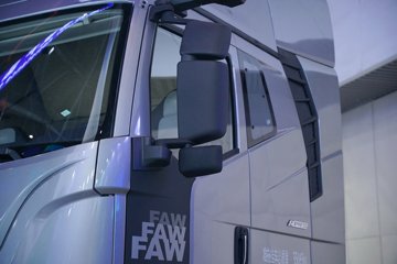 ���J6E 12.5L���� 520���� 4X2 һ�����12�� AMT�Զ��� L2 ǣ����ͼƬ