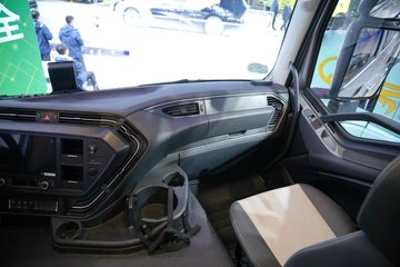 ���J6E 12.5L���� 520���� 4X2 һ�����12�� AMT�Զ��� L2 ǣ����ͼƬ