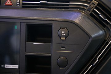 ���J6E 12.5L���� 520���� 4X2 һ�����12�� AMT�Զ��� L2 ǣ����ͼƬ