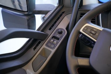 ���J6E 12.5L���� 520���� 4X2 һ�����12�� AMT�Զ��� L2 ǣ����ͼƬ