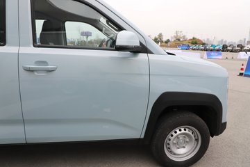 �����ͼ 2.6��˫�Ŵ��綯����΢�� ��������43.2kWhͼƬ