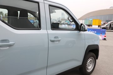 �����ͼ 2.6��˫�Ŵ��綯����΢�� ��������43.2kWhͼƬ