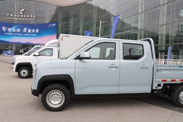 �����ͼ 2.6��˫�Ŵ��綯����΢�� ��������43.2kWhͼƬ