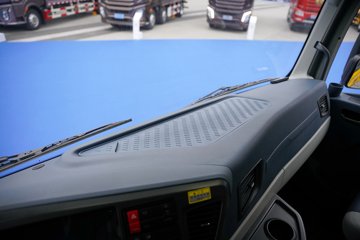 ���JH6 6.6L���� 290���� 4X2 ��ʿ��8�� �����жʽ�ػ���ͼƬ