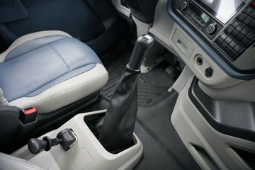 ���JH6 6.6L���� 290���� 4X2 ��ʿ��8�� �����жʽ�ػ���ͼƬ