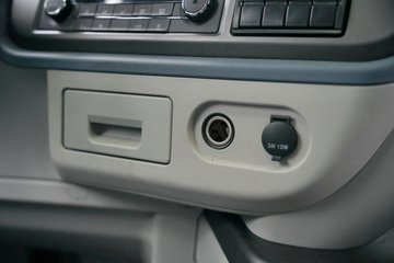 ���JH6 6.6L���� 290���� 4X2 ��ʿ��8�� �����жʽ�ػ���ͼƬ