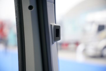 ���JH6 6.6L���� 290���� 4X2 ��ʿ��8�� �����жʽ�ػ���ͼƬ