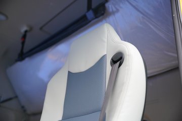 ���JH6 6.6L���� 290���� 4X2 ��ʿ��8�� �����жʽ�ػ���ͼƬ