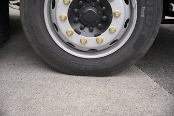 ���JH6 6.6L���� 290���� 4X2 ��ʿ��8�� �����жʽ�ػ���ͼƬ